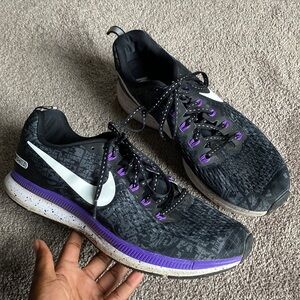 Nike Zoom Shield Black Purple Running Shoes Water Resistant Athletic SIZE 11